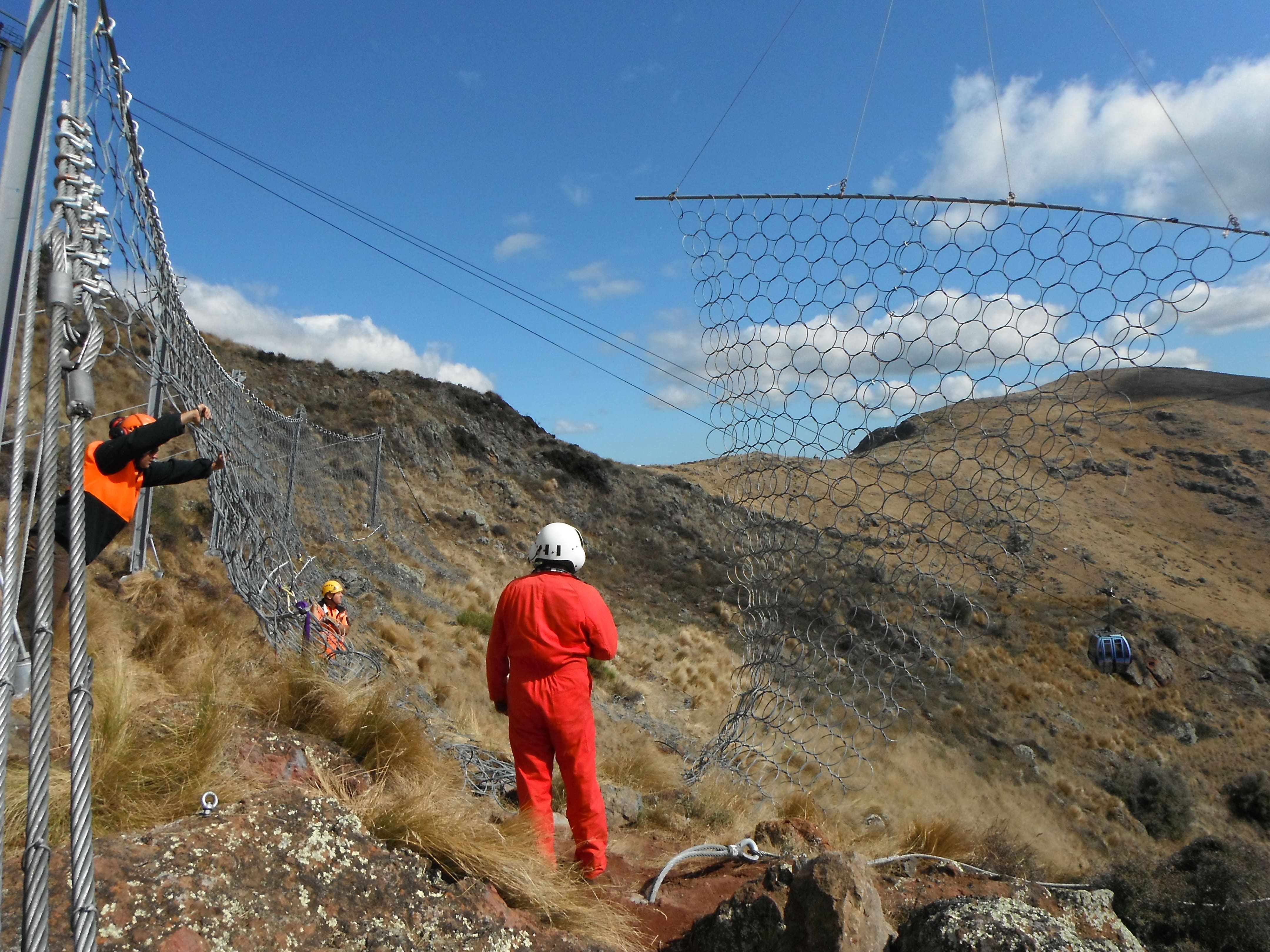 Maccaferri® Dynamic Rock Fall Barriers/ Catch Fences Geofabrics